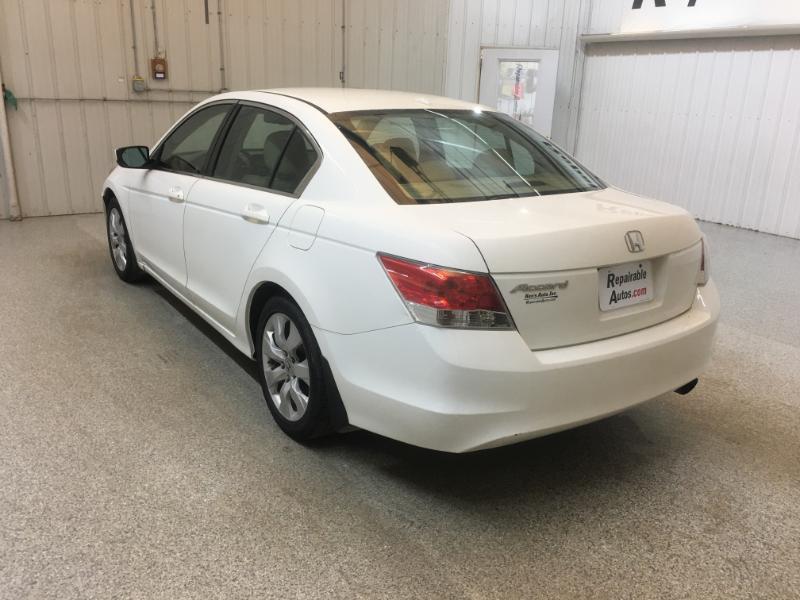 Honda Accord  2010