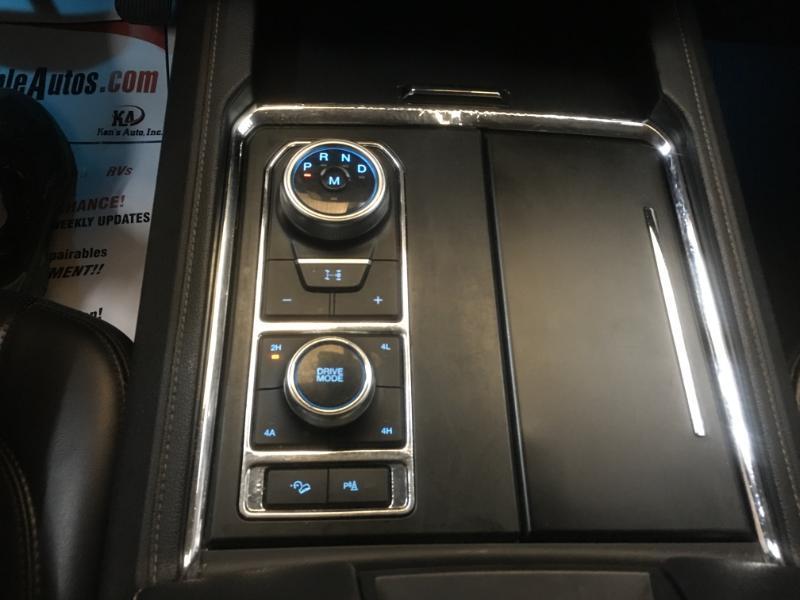 Ford Expedition  2022