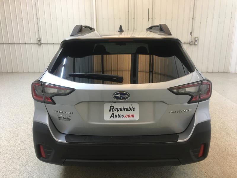 Subaru Outback  2022
