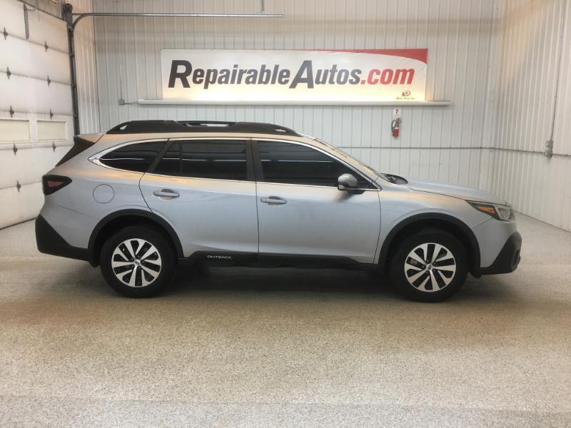 Subaru Outback  2022