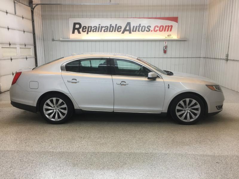Lincoln MKS  2015