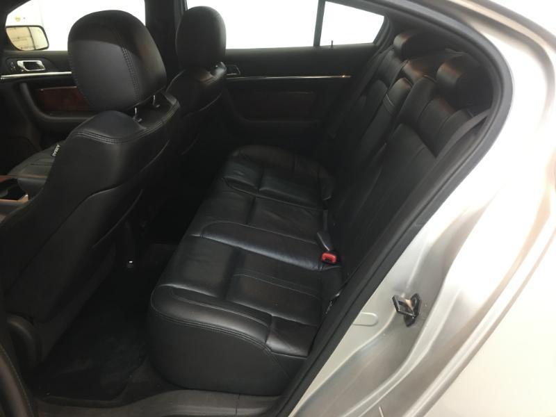 Lincoln MKS  2015