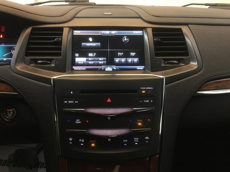 Lincoln MKS  2015