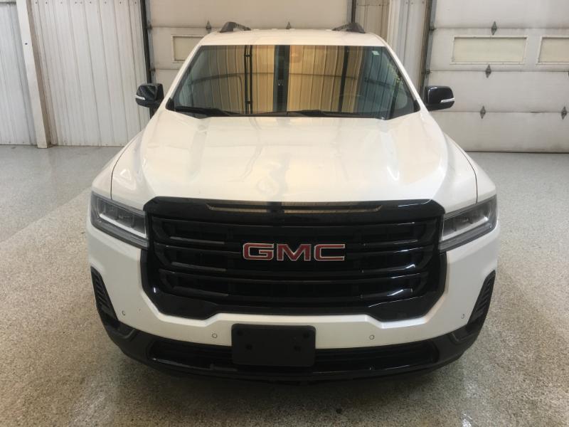 GMC Acadia  2021