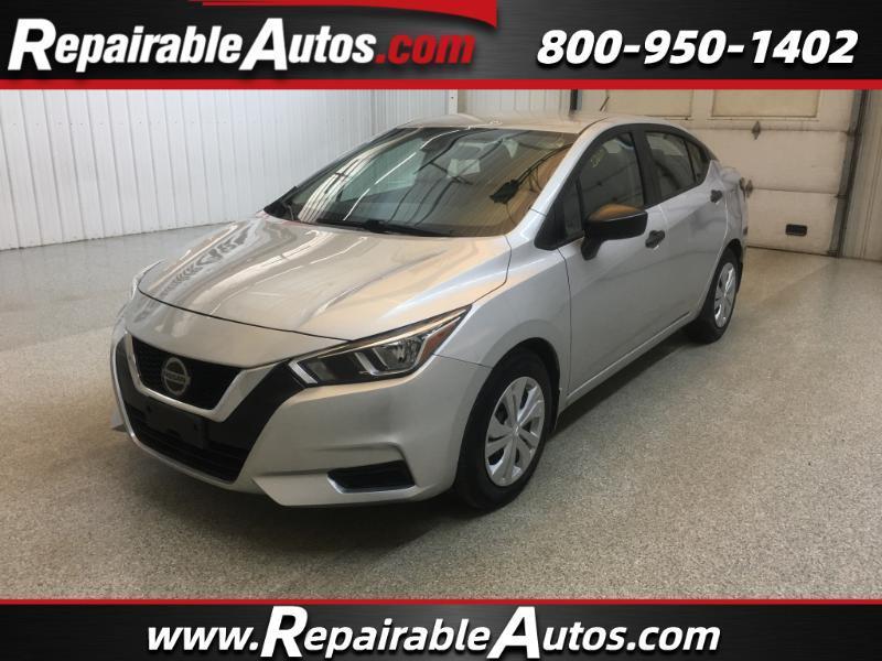 Nissan Versa  2022