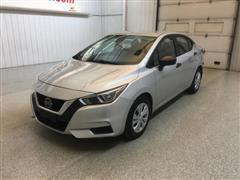 2022 Nissan Versa 