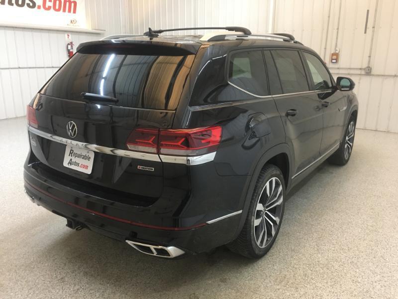 Volkswagen Atlas  2021