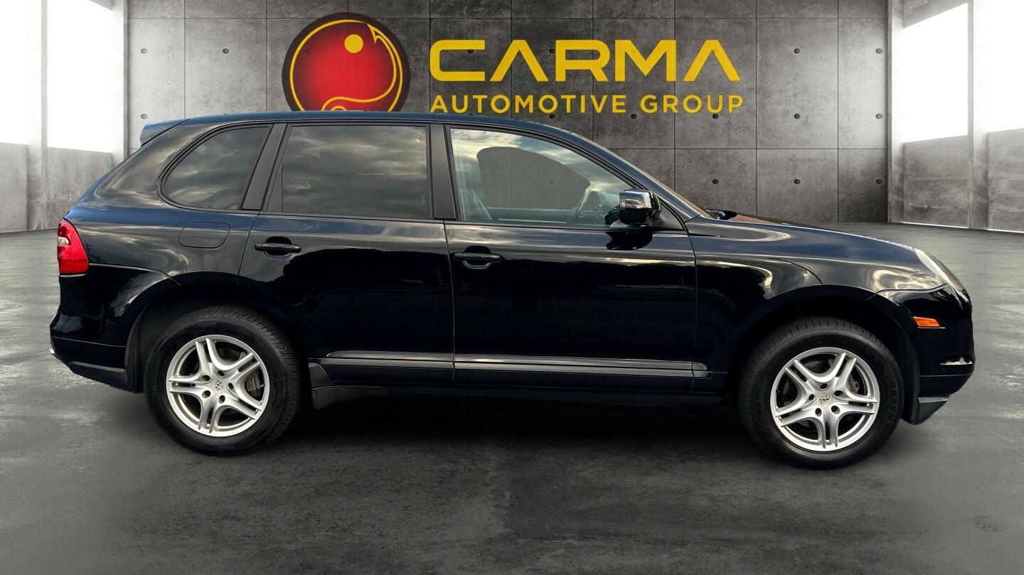 2010 Porsche Cayenne photo 5