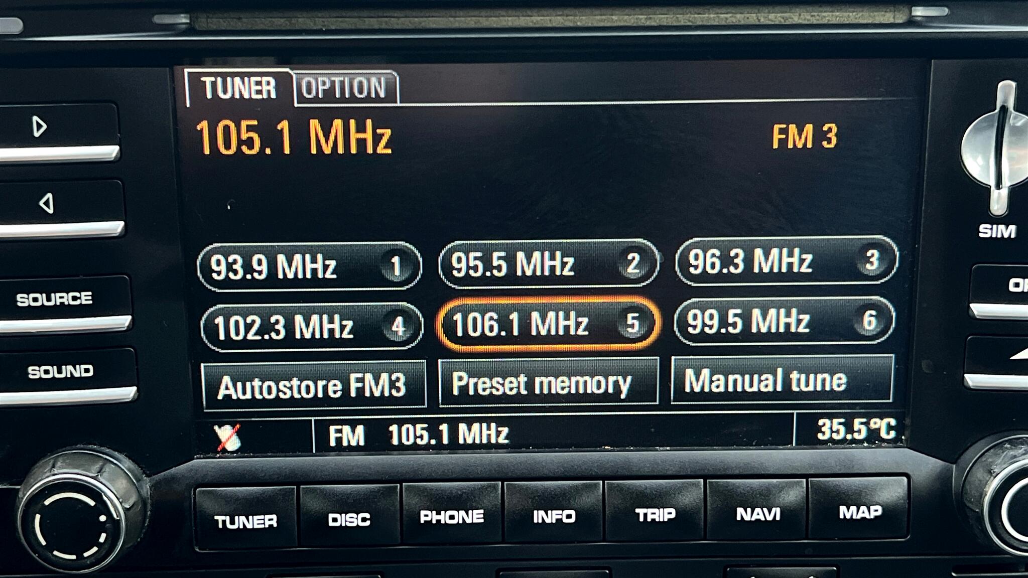 2010 Porsche Cayenne photo 13