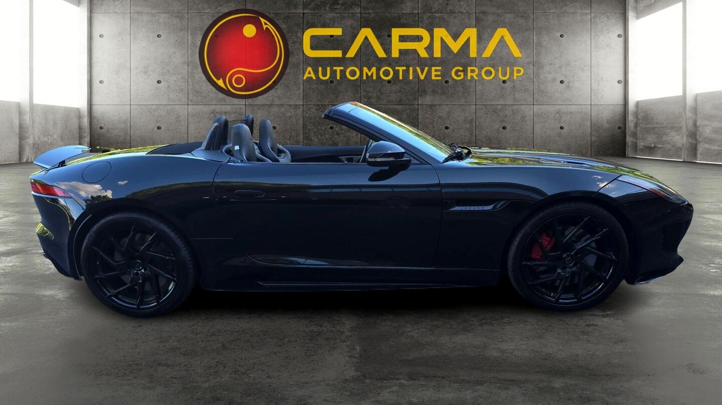 2016 Jaguar F-TYPE R photo 6
