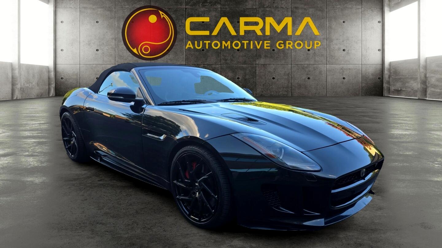 2016 Jaguar F-TYPE R photo 7