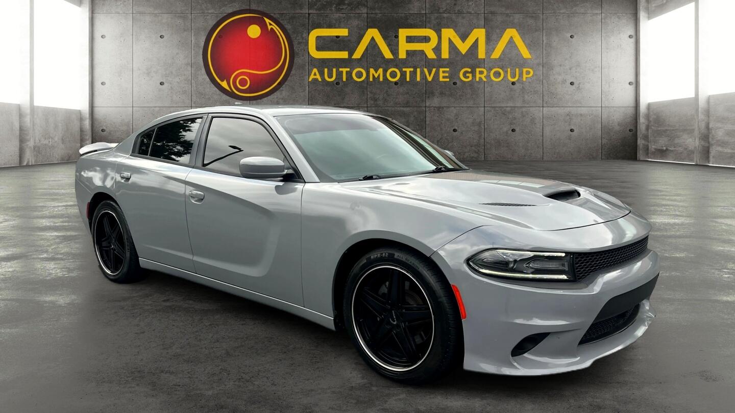 2016 Dodge Charger R/T photo 7