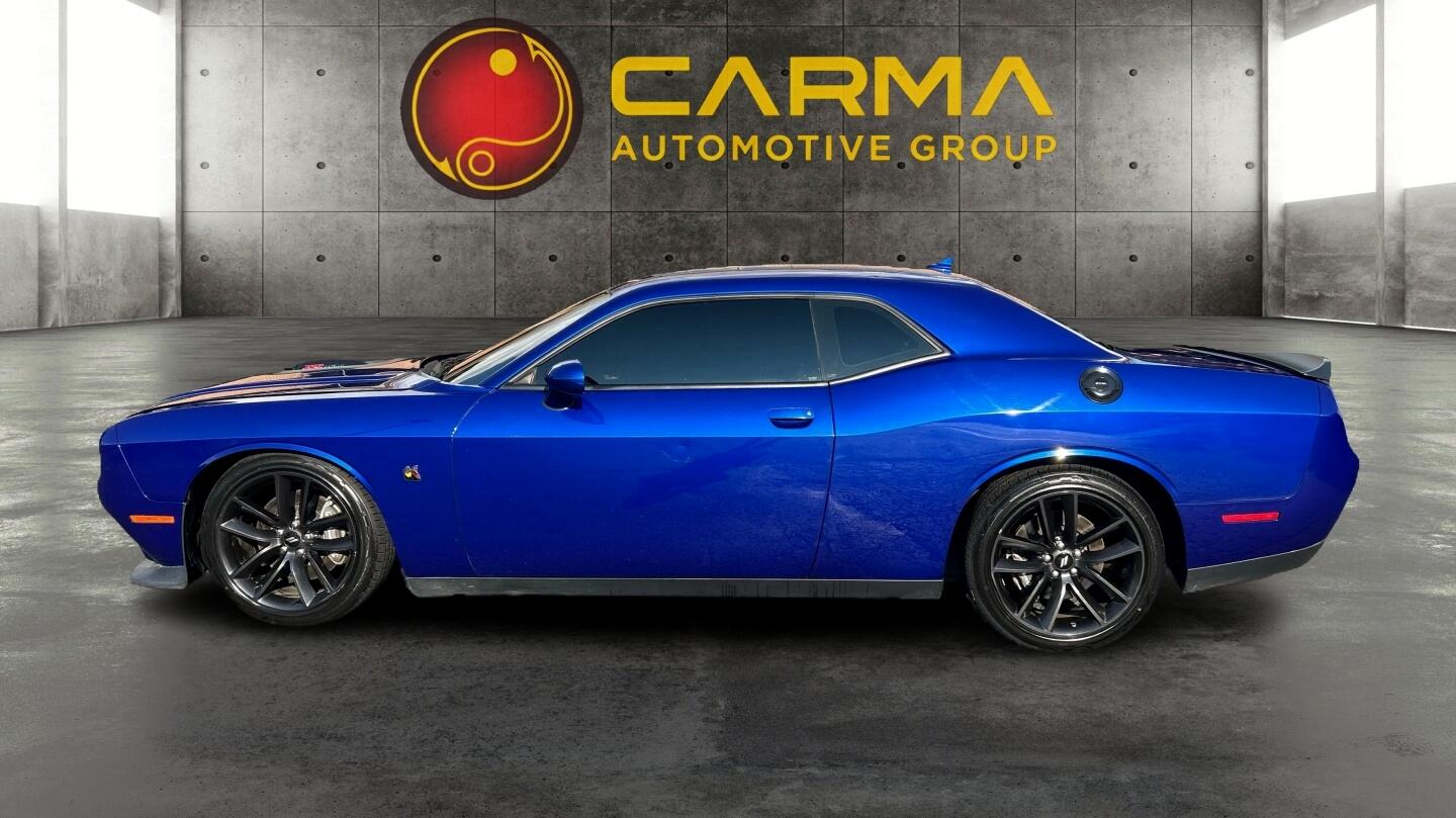 2019 Dodge Challenger R/T Scat Pack photo 2
