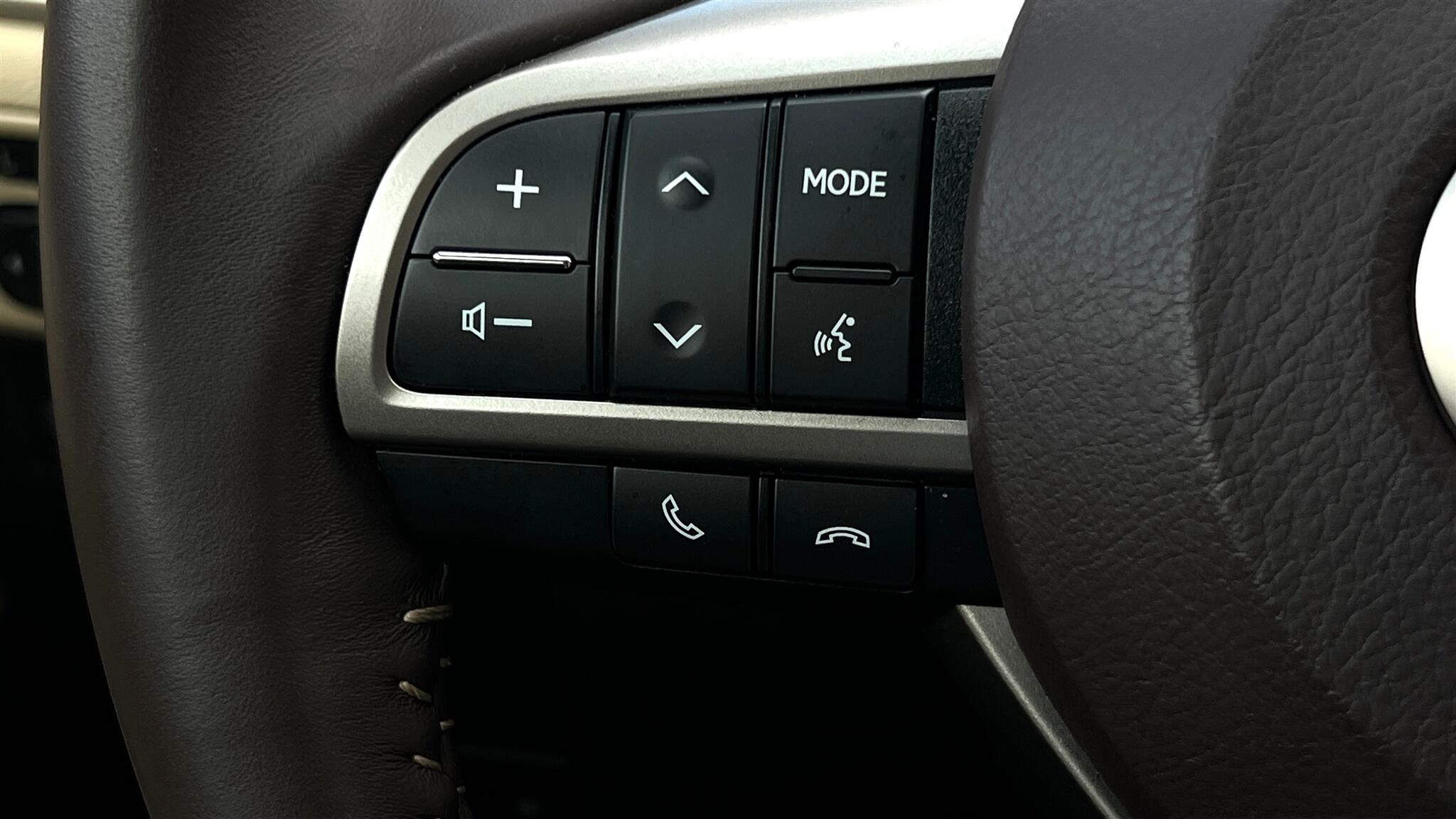 2018 Lexus ES 350 photo 24