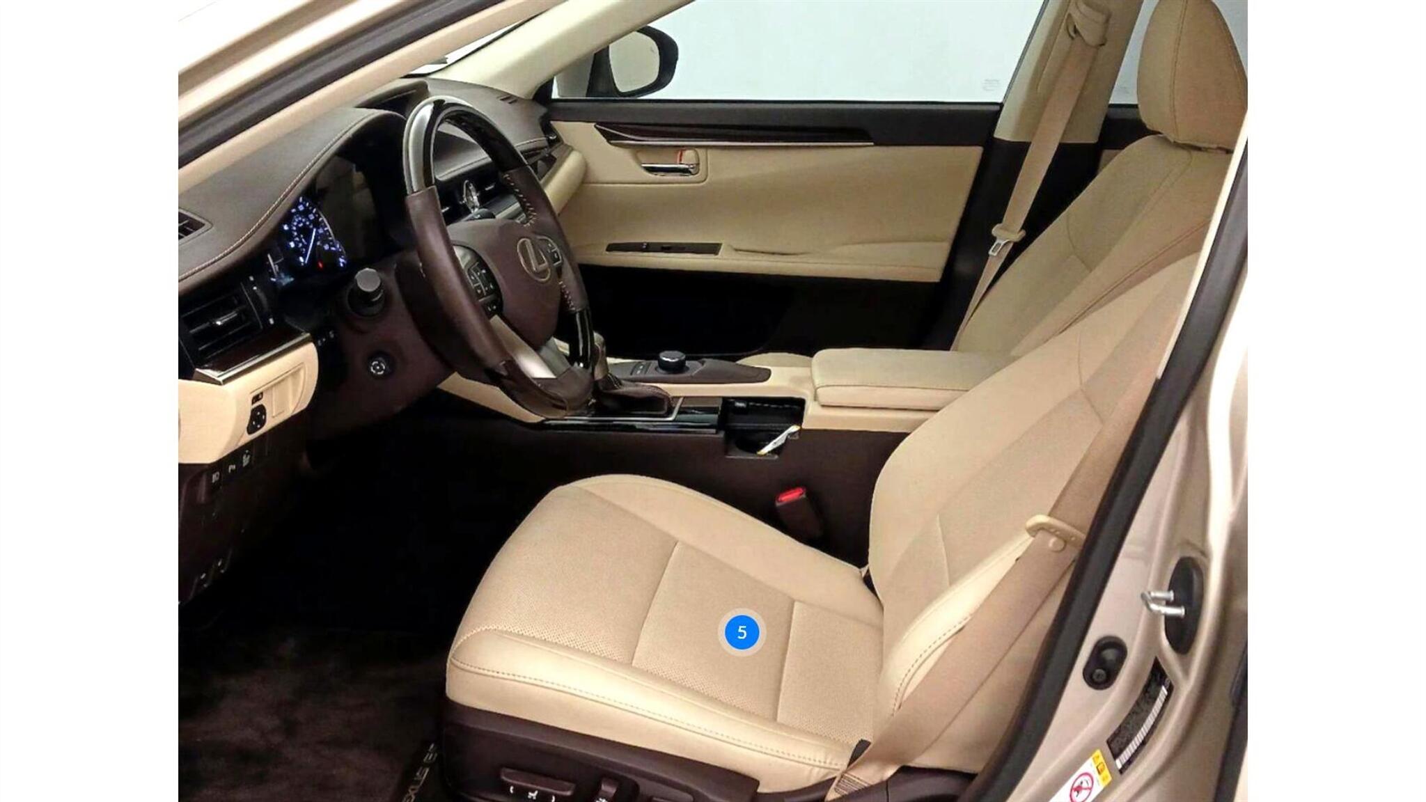 2018 Lexus ES 350 photo 37