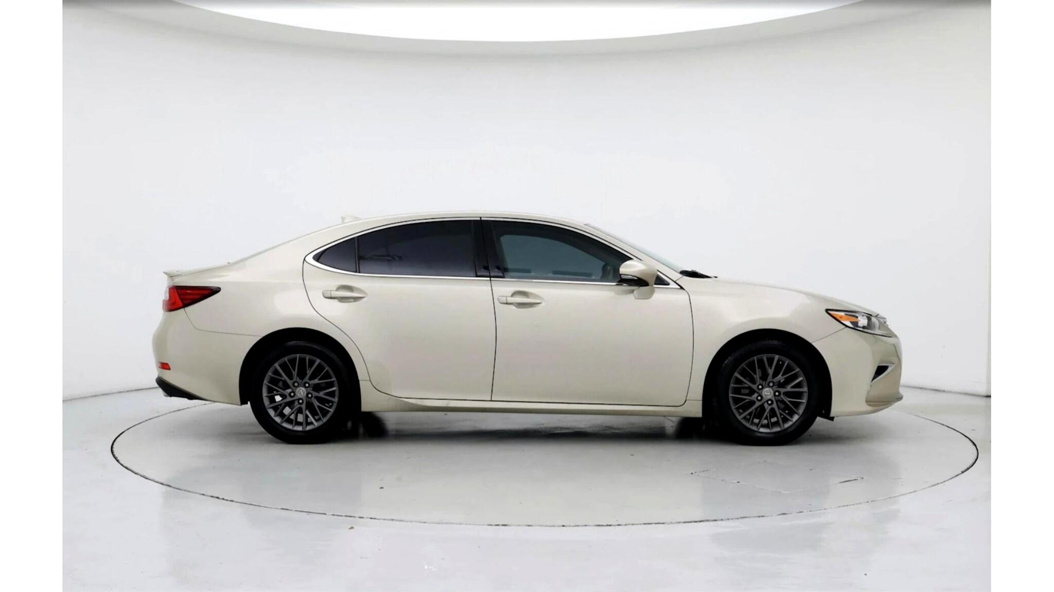 2018 Lexus ES 350 photo 41