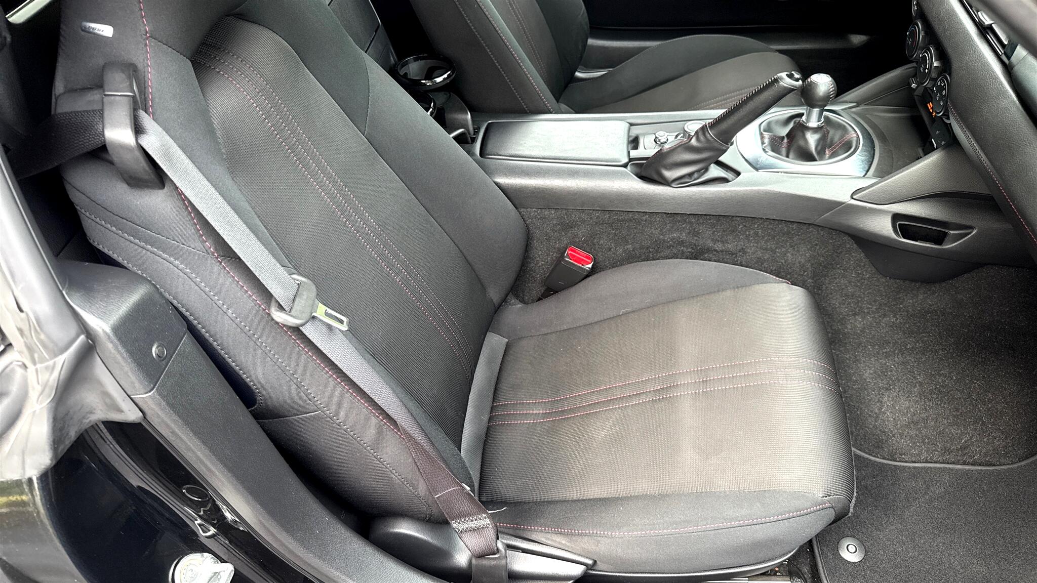 2019 Mazda MX-5 Miata Miata RF photo 32