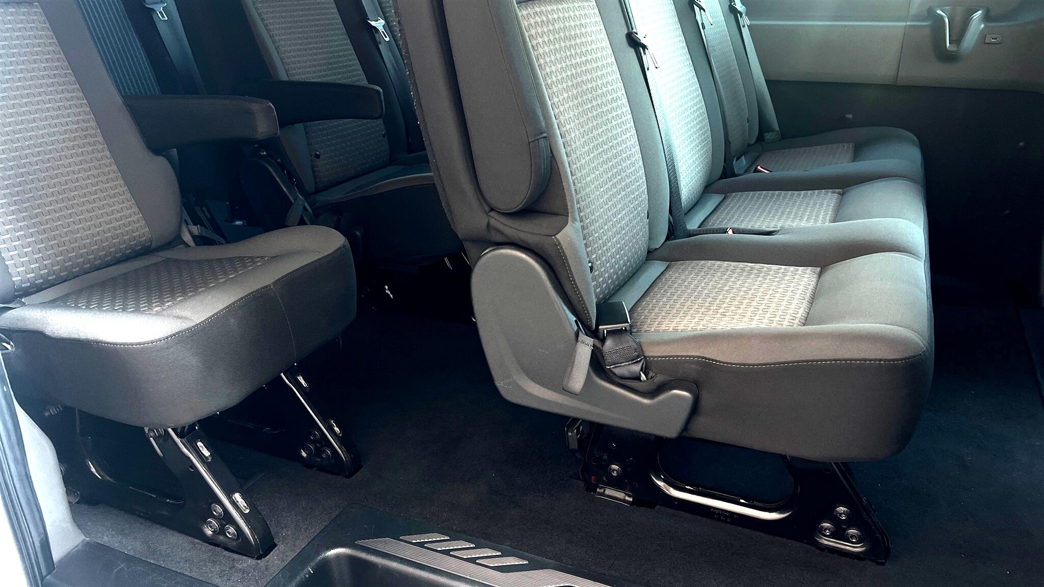 2022 Ford Transit Passenger XLT Van photo 6