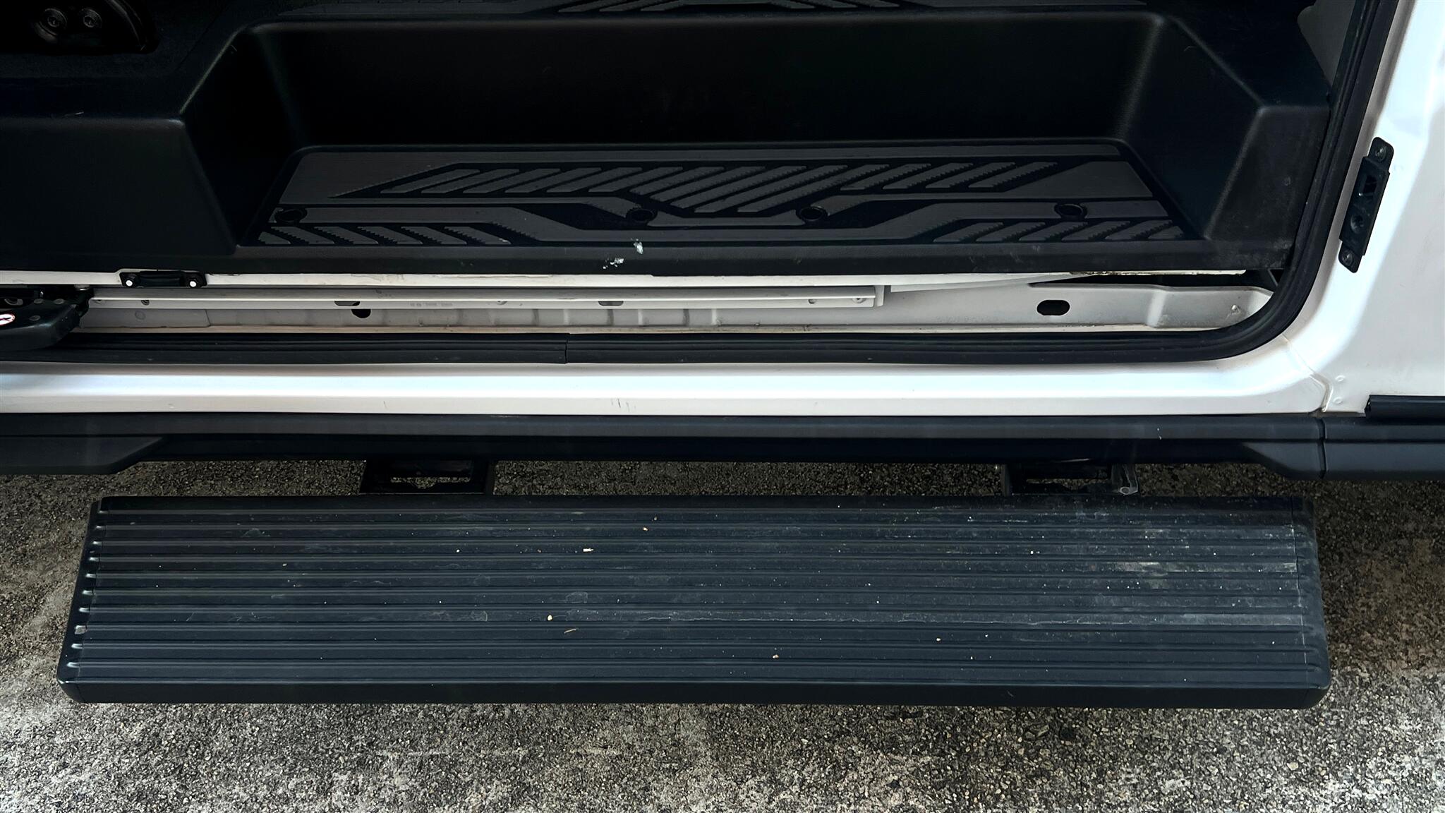2022 Ford Transit Passenger XLT Van photo 31