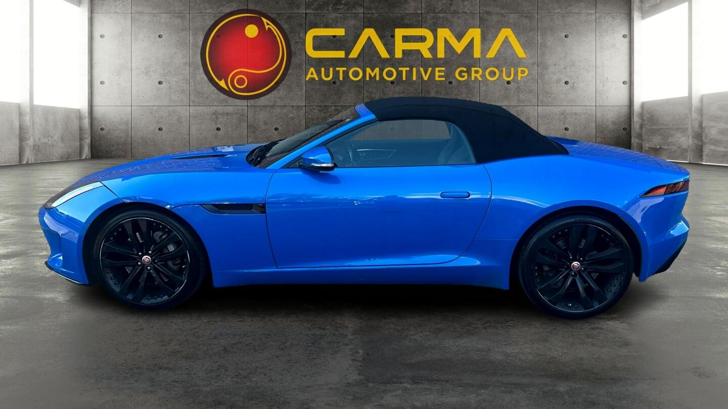 2019 Jaguar F-TYPE photo 2