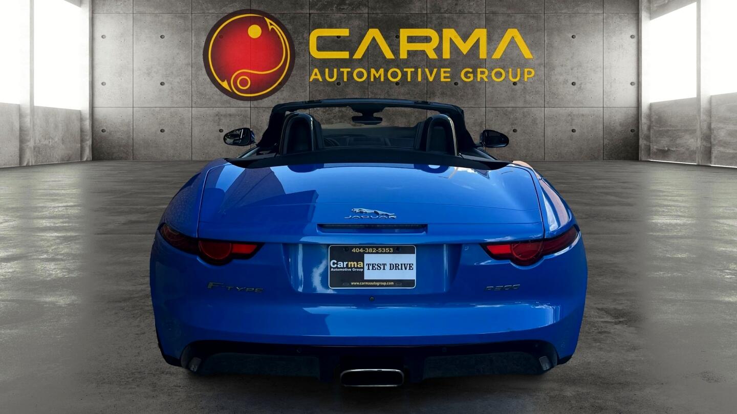 2019 Jaguar F-TYPE photo 4