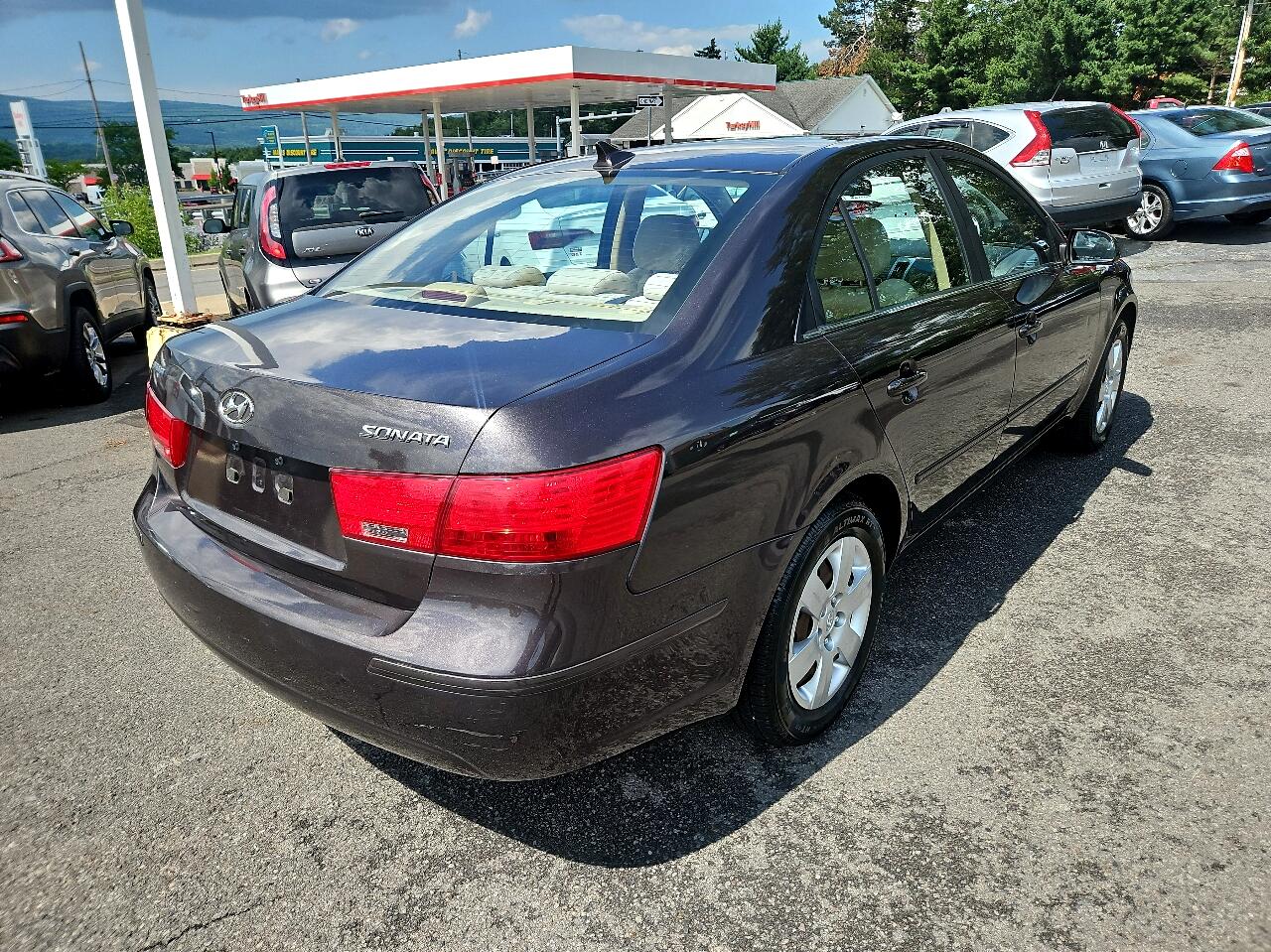 Hyundai Sonata 4dr Sdn I4 Auto GLS PZEV 2010 Hyundai Sonata 4dr Sdn I4 Auto GLS PZEV 2010