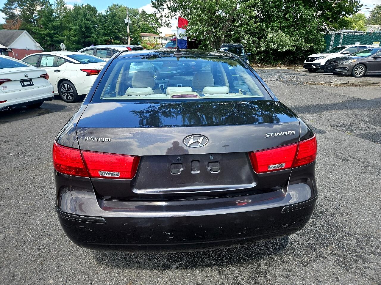 Hyundai Sonata 4dr Sdn I4 Auto GLS PZEV 2010 Hyundai Sonata 4dr Sdn I4 Auto GLS PZEV 2010