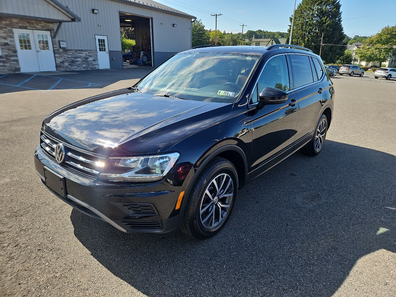 Volkswagen Tiguan 2.0T SE 4MOTION 2019 Volkswagen Tiguan 2.0T SE 4MOTION 2019