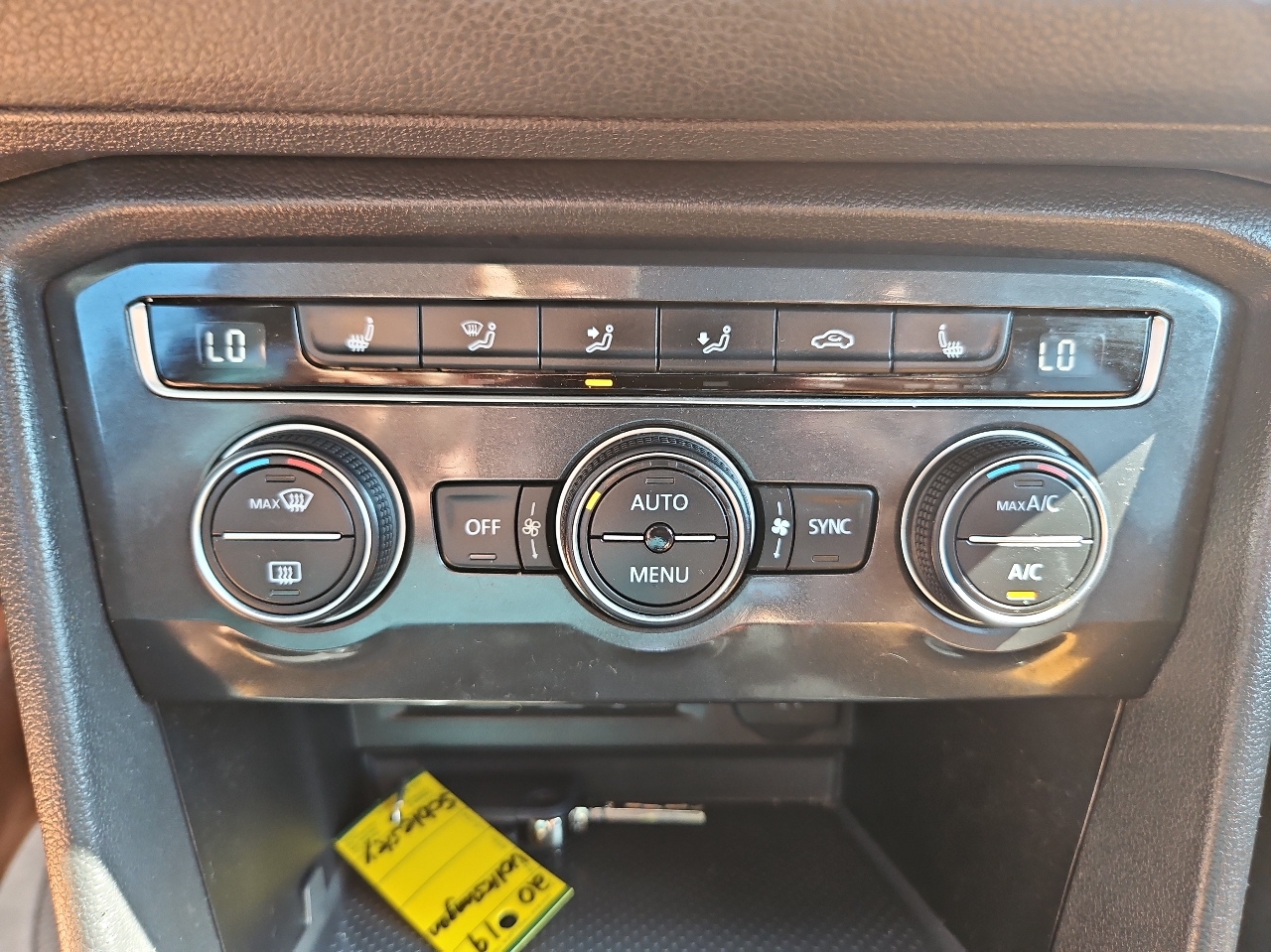 Volkswagen Tiguan 2.0T SE 4MOTION 2019 Volkswagen Tiguan 2.0T SE 4MOTION 2019