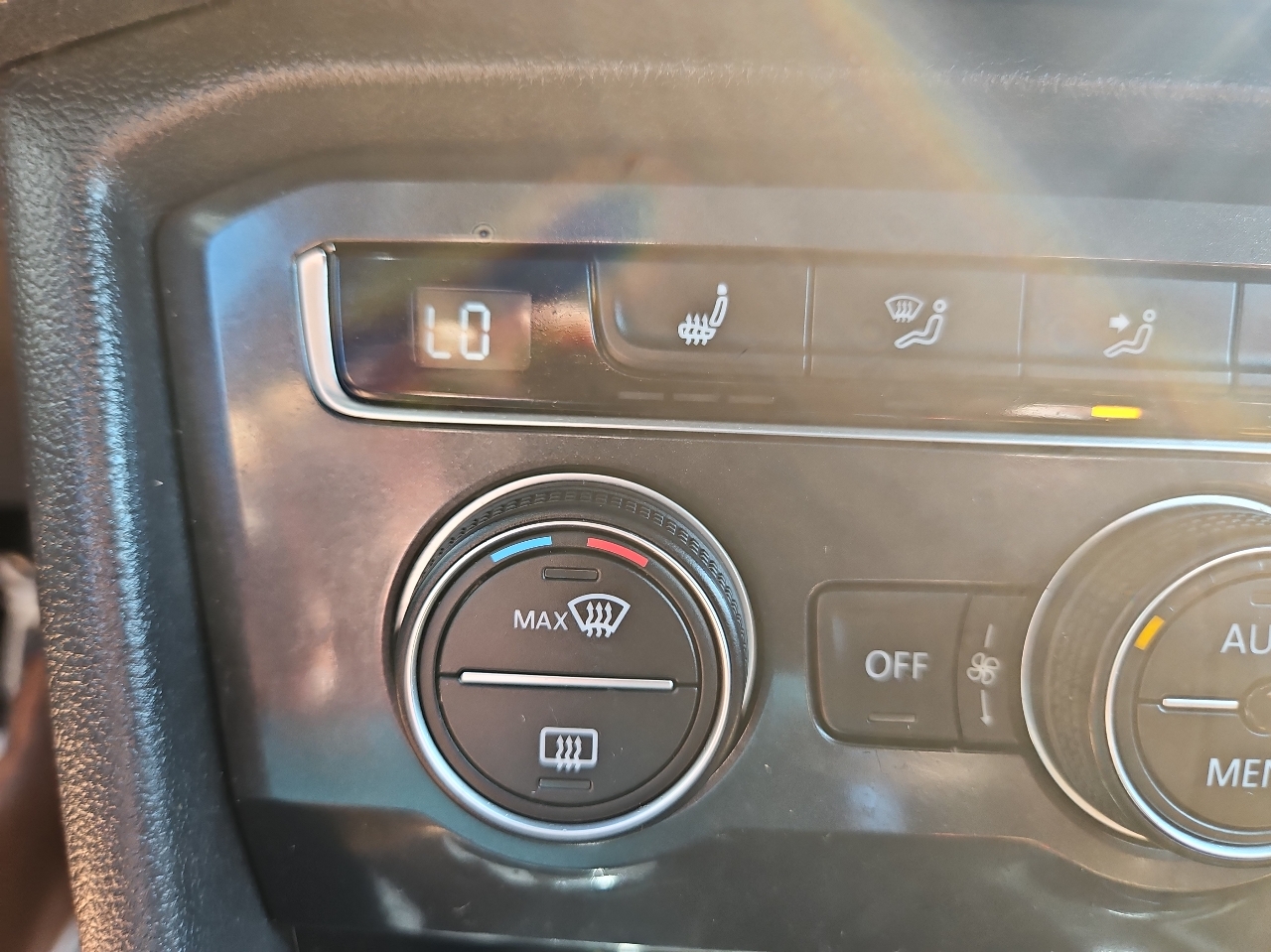 Volkswagen Tiguan 2.0T SE 4MOTION 2019 Volkswagen Tiguan 2.0T SE 4MOTION 2019