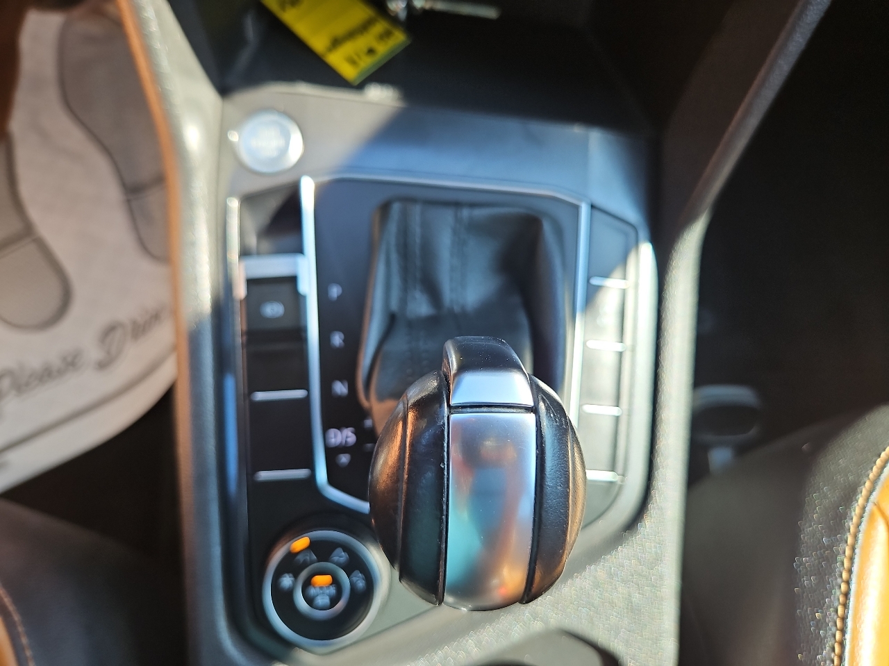 Volkswagen Tiguan 2.0T SE 4MOTION 2019 Volkswagen Tiguan 2.0T SE 4MOTION 2019