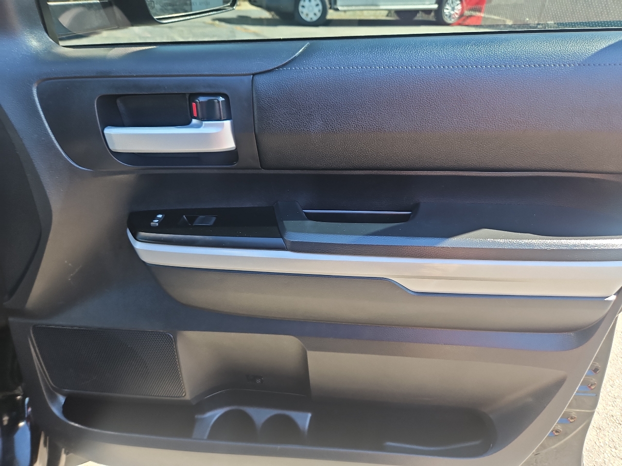 Toyota Tundra 4WD SR5 CrewMax 5.5' Bed 5.7L (Natl) 2020 Toyota Tundra 4WD SR5 CrewMax 5.5' Bed 5.7L (Natl) 2020