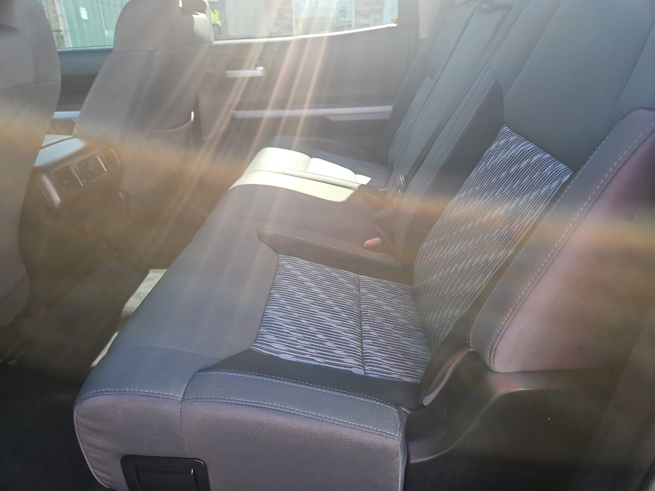Toyota Tundra 4WD SR5 CrewMax 5.5' Bed 5.7L (Natl) 2020 Toyota Tundra 4WD SR5 CrewMax 5.5' Bed 5.7L (Natl) 2020