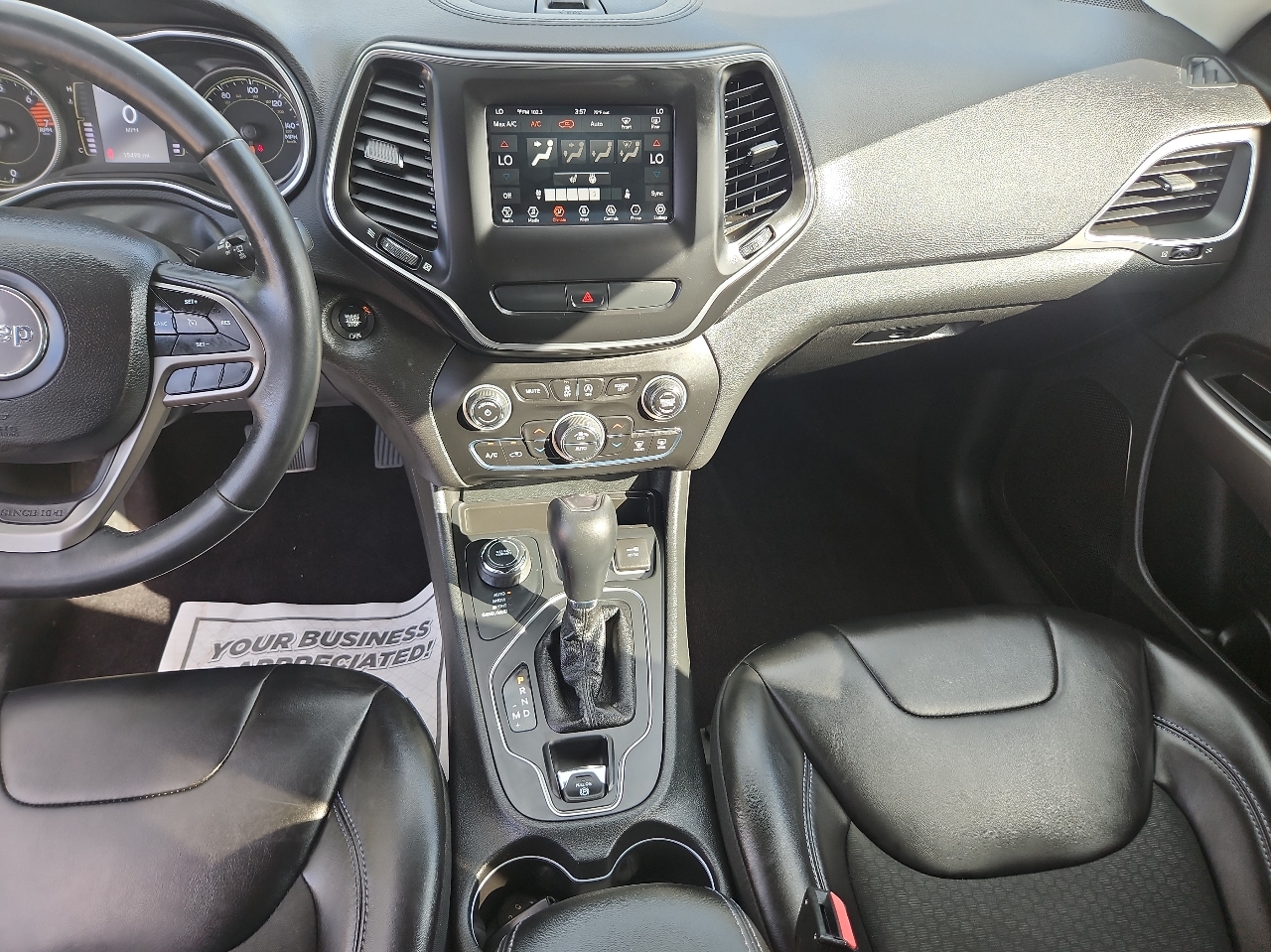 Jeep Cherokee Latitude Plus 4x4 2019 Jeep Cherokee Latitude Plus 4x4 2019