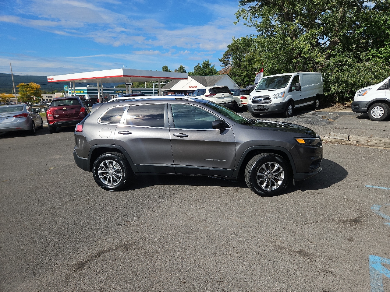 Jeep Cherokee Latitude Plus 4x4 2019 Jeep Cherokee Latitude Plus 4x4 2019