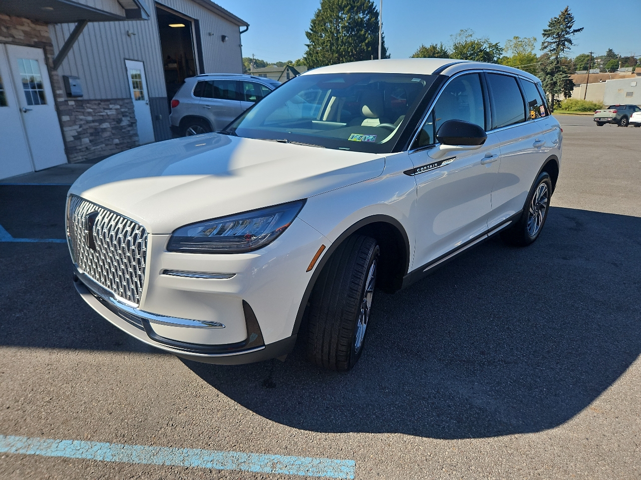 Lincoln Corsair Standard AWD 2023 Lincoln Corsair Standard AWD 2023