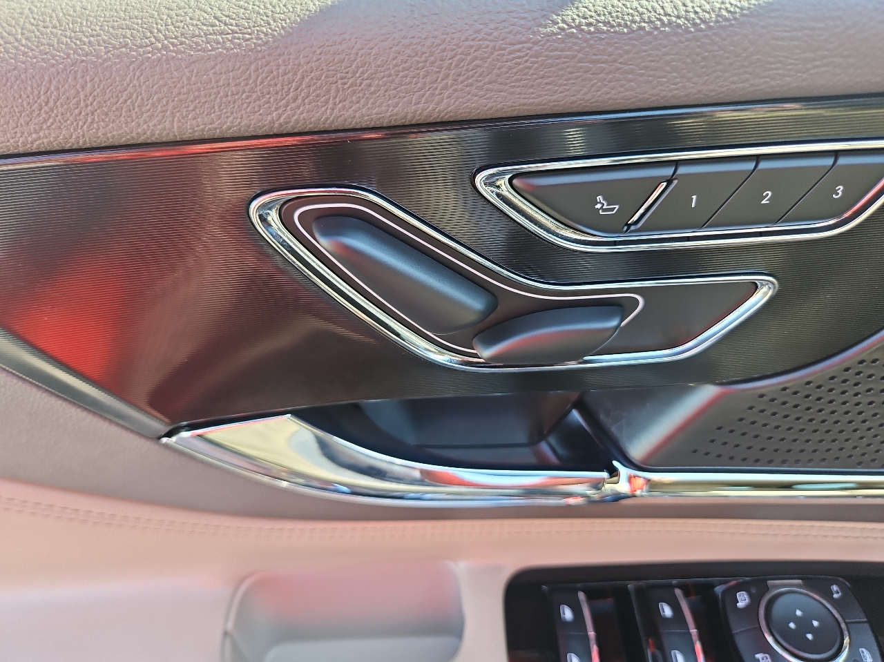 Lincoln Corsair Standard AWD 2023 Lincoln Corsair Standard AWD 2023