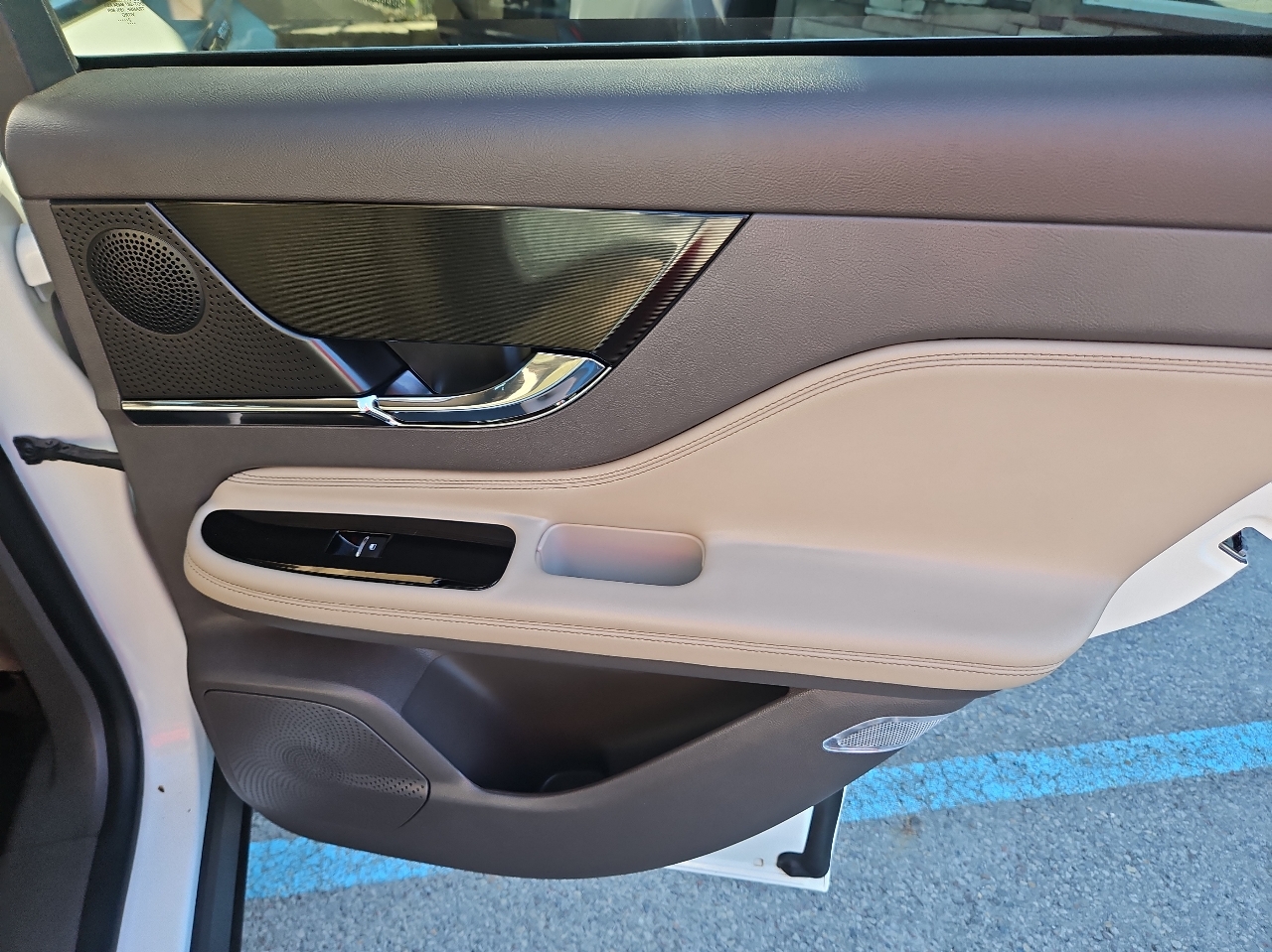 Lincoln Corsair Standard AWD 2023 Lincoln Corsair Standard AWD 2023