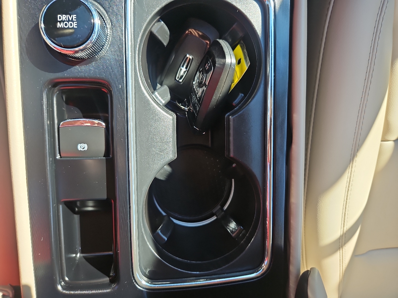 Lincoln Corsair Standard AWD 2023 Lincoln Corsair Standard AWD 2023