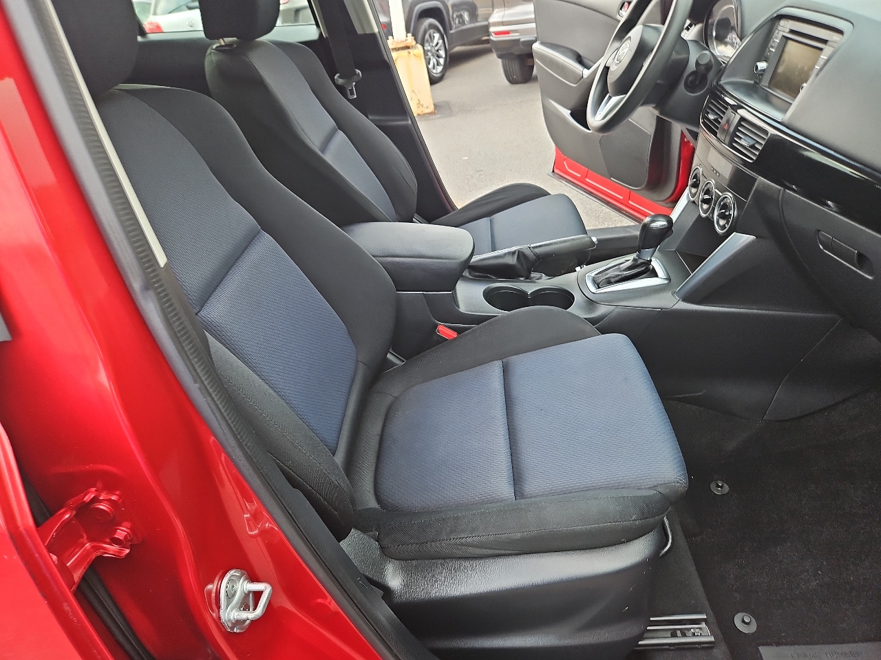 2014 Mazda CX-5 Sport photo 14