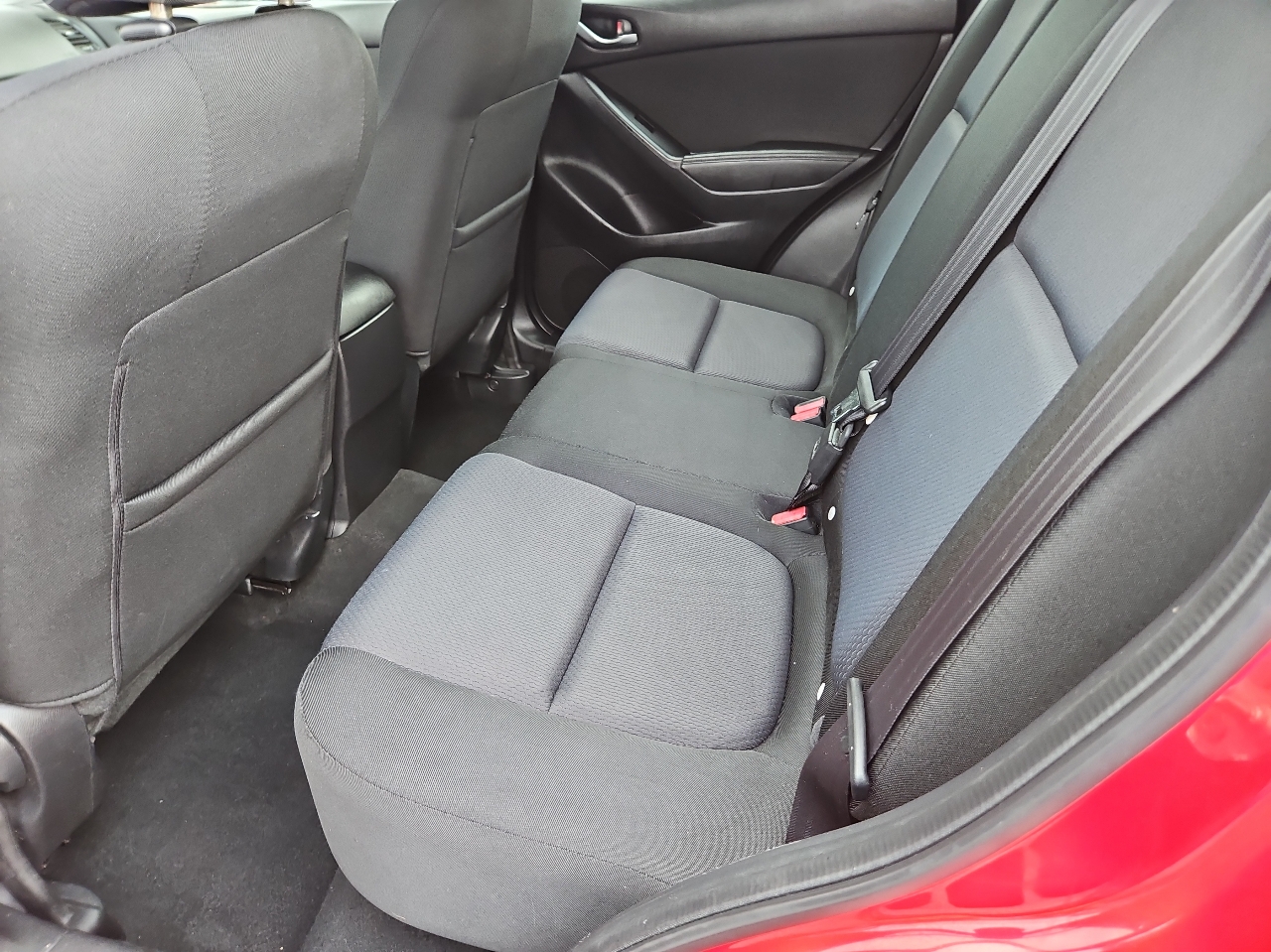 2014 Mazda CX-5 Sport photo 17