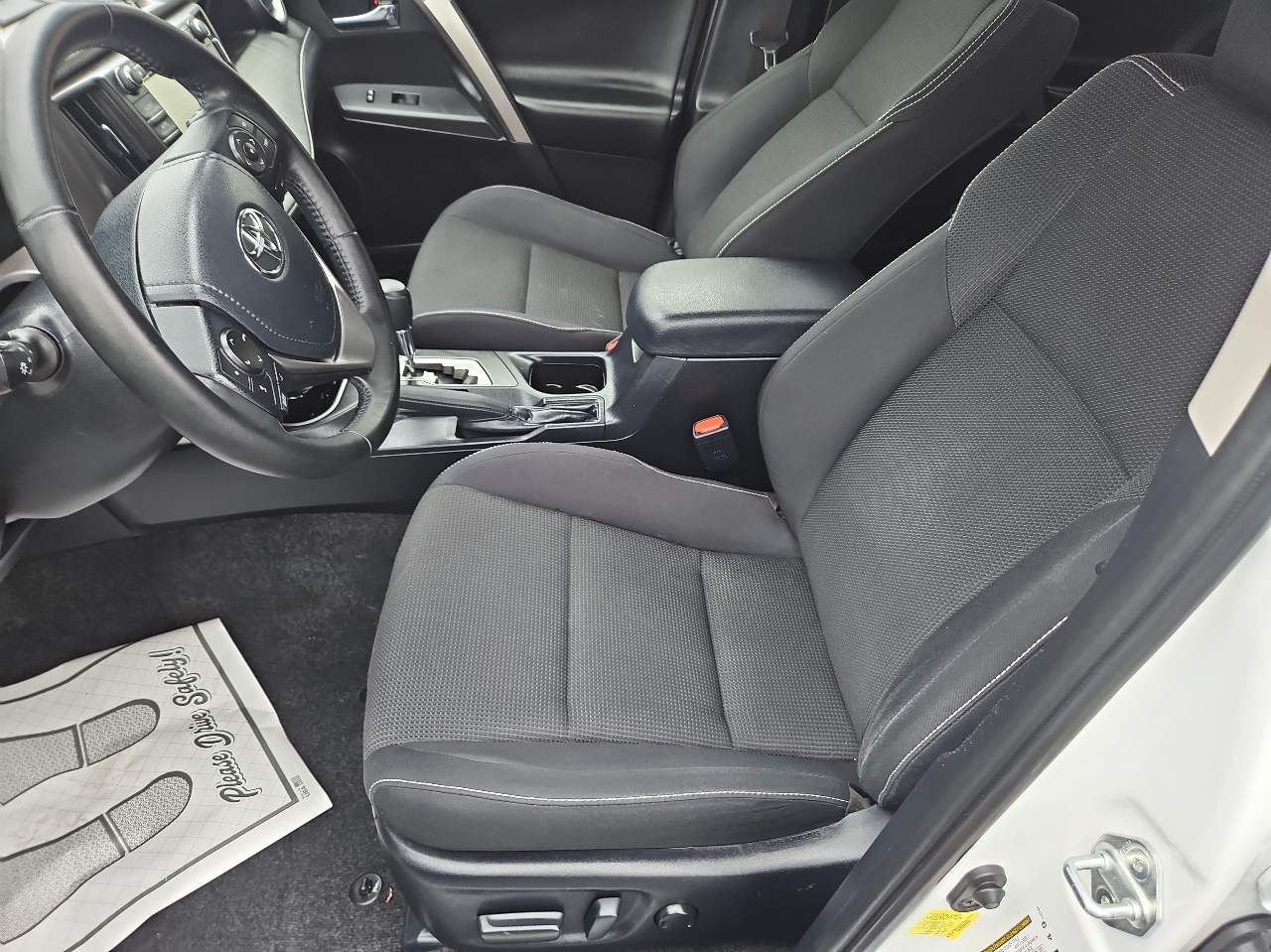 2018 Toyota RAV4 Adventure XLE photo 12