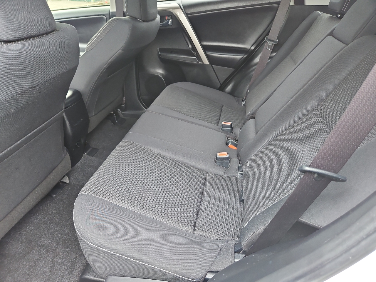 2018 Toyota RAV4 Adventure XLE photo 21