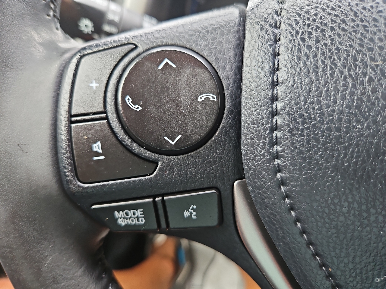 2018 Toyota RAV4 Adventure XLE photo 26