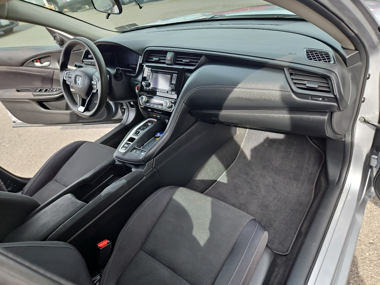 2019 Honda Insight LX photo 15