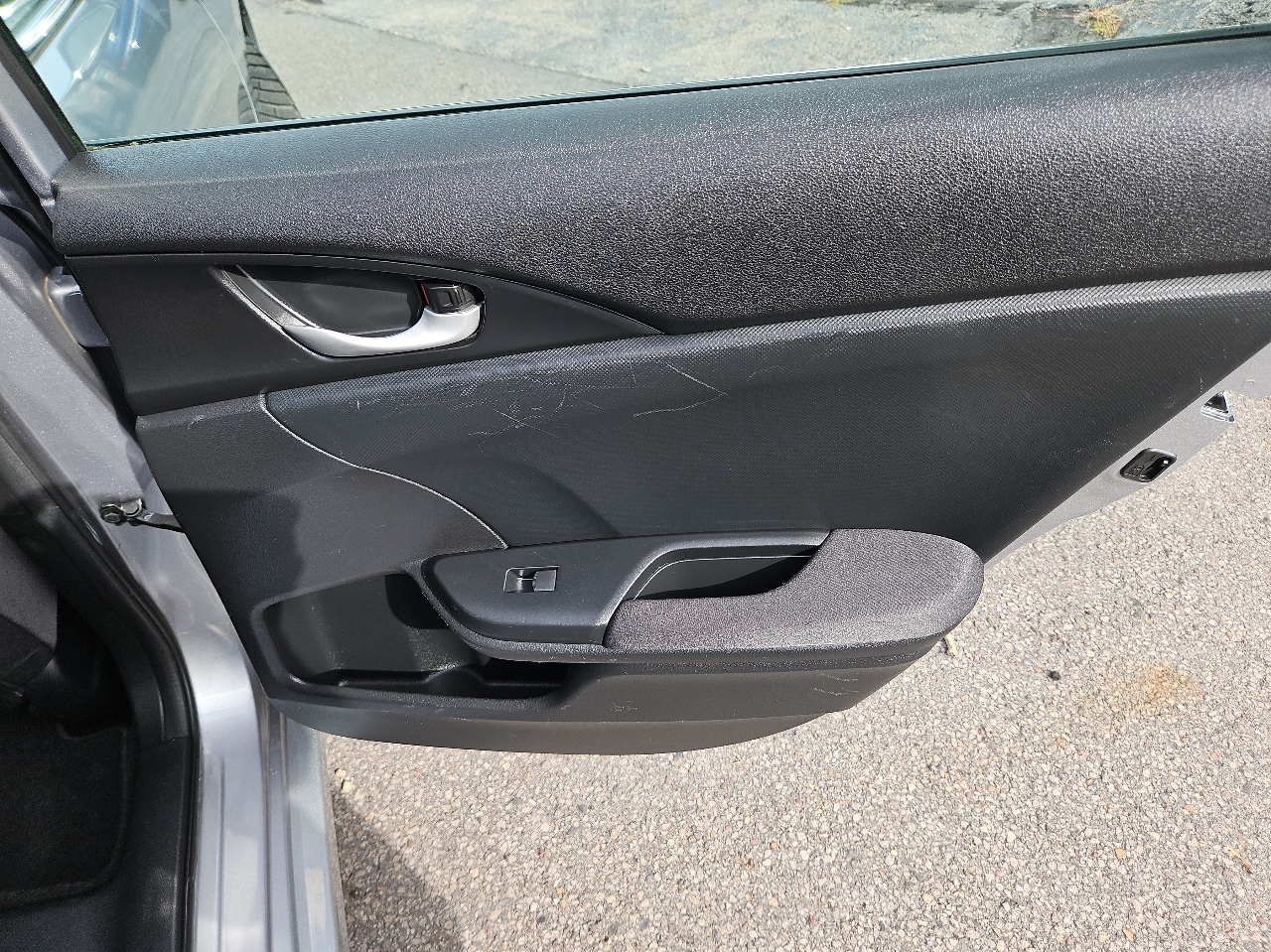 2019 Honda Insight LX photo 17