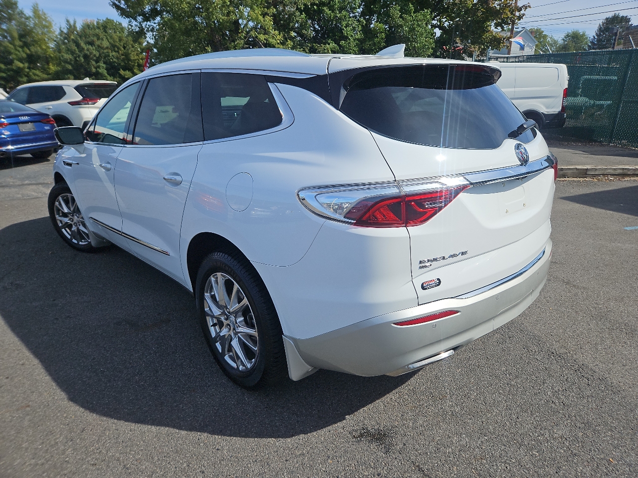 2022 Buick Enclave Premium photo 4