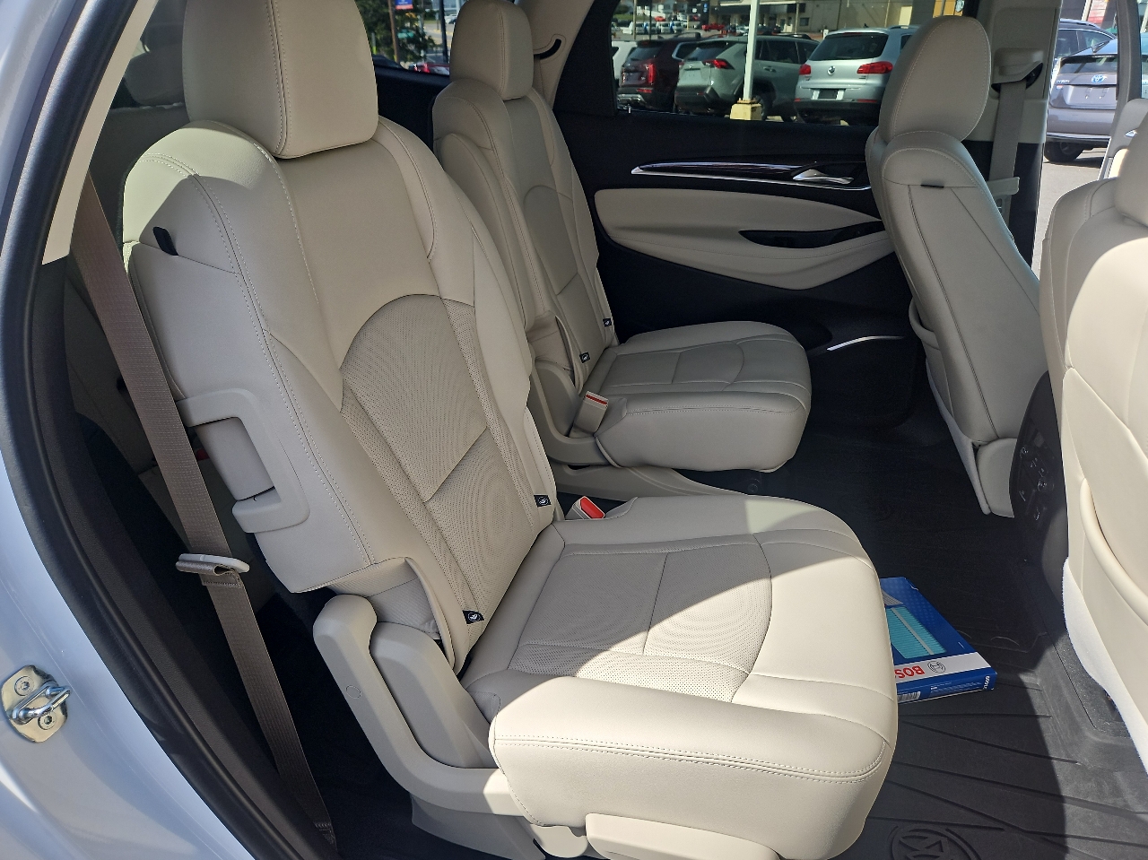 2022 Buick Enclave Premium photo 19