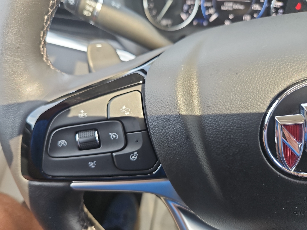 2022 Buick Enclave Premium photo 27
