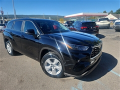 2023 Toyota Highlander  2023 Toyota Highlander